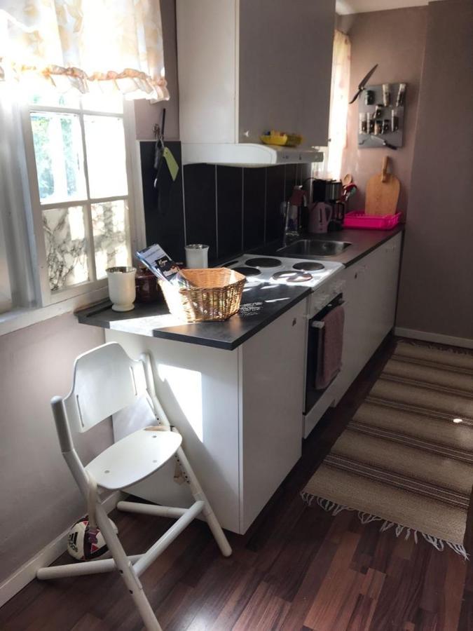 Vacker Hus I Naturen Fröseke Buitenkant foto