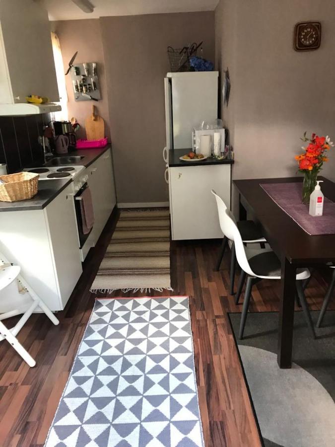Vacker Hus I Naturen Fröseke Buitenkant foto